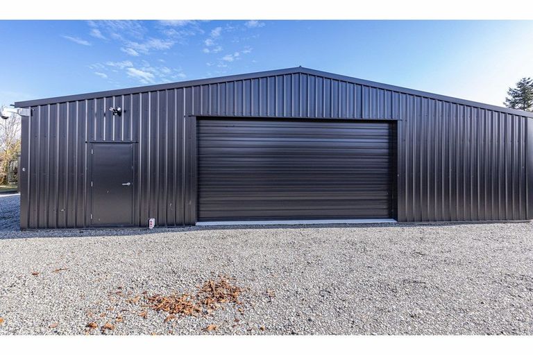 Photo of property in 177b High Street, Oxford, 7430