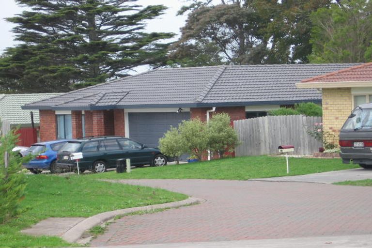 Photo of property in 30 Greenberry Drive, Ranui, Auckland, 0612