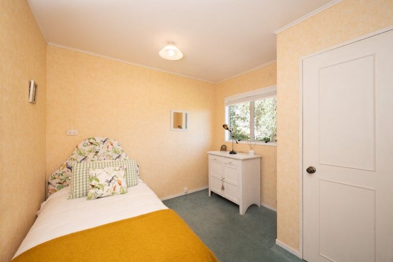 Photo of property in 10 Tauroa Road, Havelock North, 4130