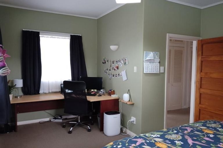 Photo of property in 39 Thornycroft Avenue, Epuni, Lower Hutt, 5011