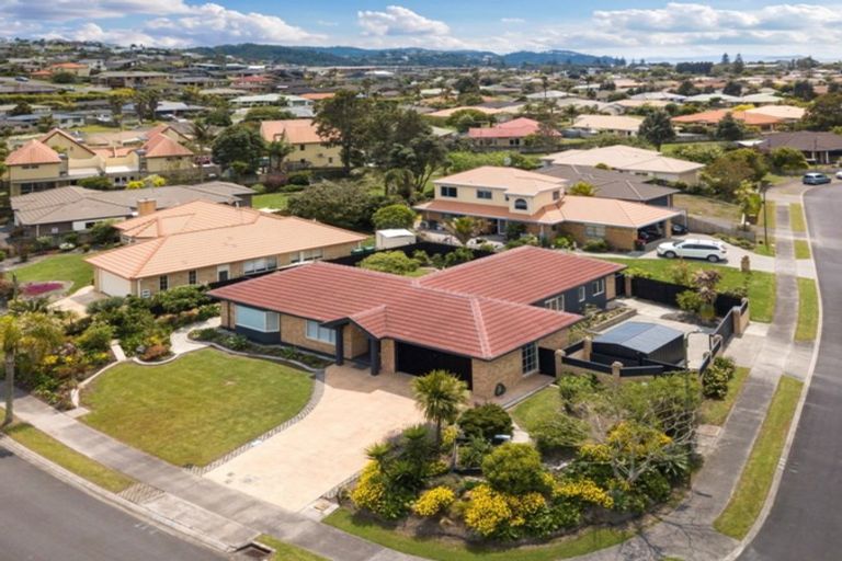 Photo of property in 26 Judd Place, Orewa, 0931