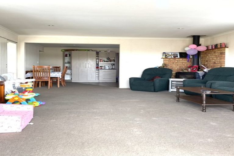 Photo of property in 14 George Street, Waiuku, 2123