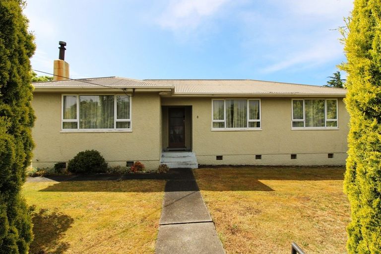 Photo of property in 8 Barrett Place, Carterton, 5713