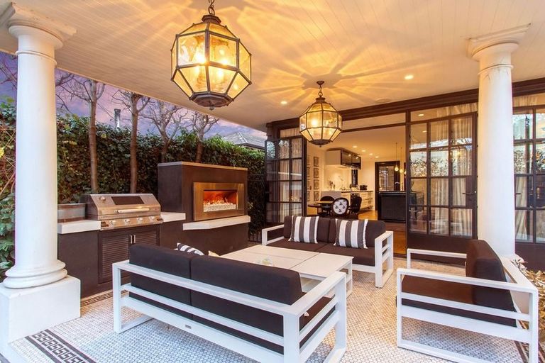 Photo of property in 370 Papanui Road, Strowan, Christchurch, 8052