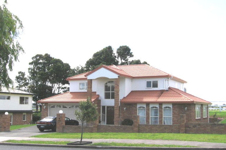 Photo of property in 81 Wingate Street, Avondale, Auckland, 0600