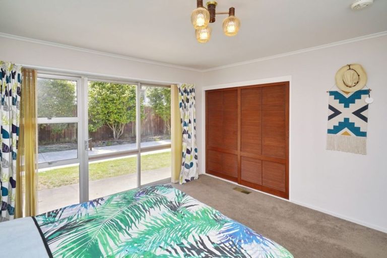 Photo of property in 4 De Ville Place, Burwood, Christchurch, 8061