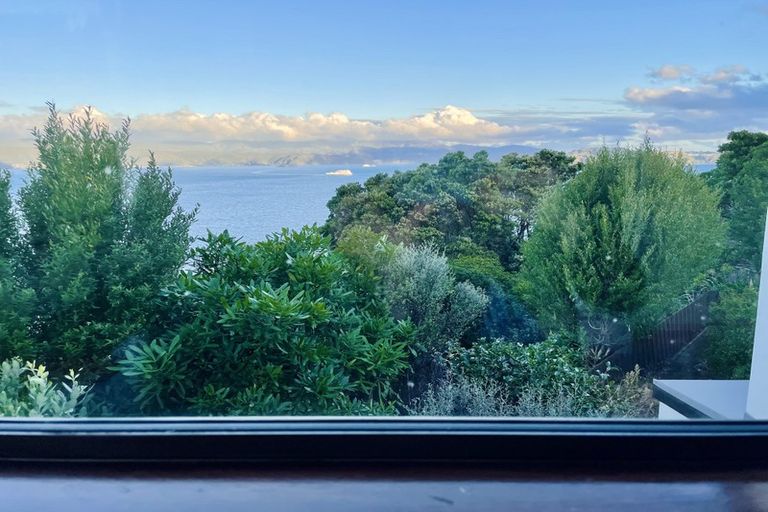 Photo of property in 52 Homebush Road, Khandallah, Wellington, 6035