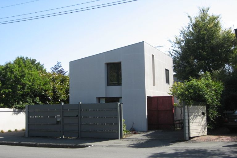 Photo of property in 25 Rhodes Street, Merivale, Christchurch, 8014