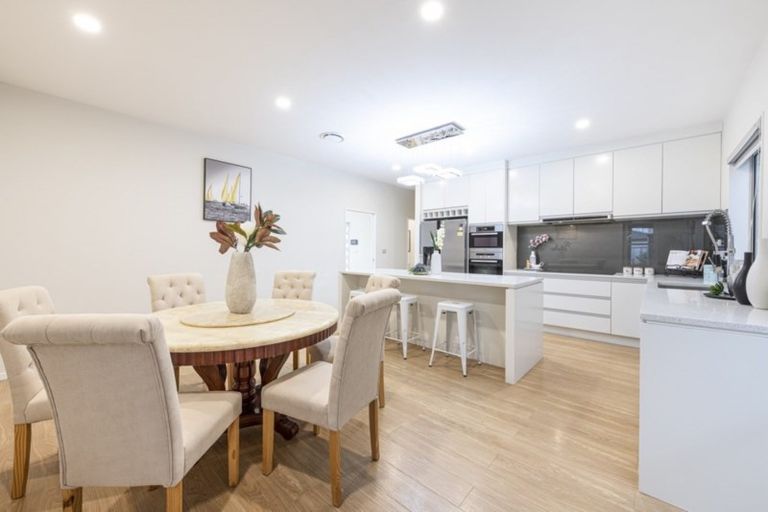 Photo of property in 41 Charlestown Drive, Flat Bush, Auckland, 2019