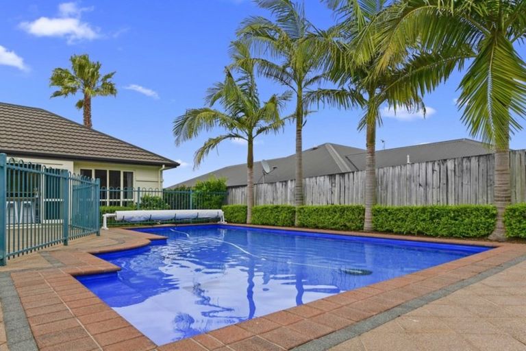 Photo of property in 17 Strathconnan Court, Rototuna, Hamilton, 3210