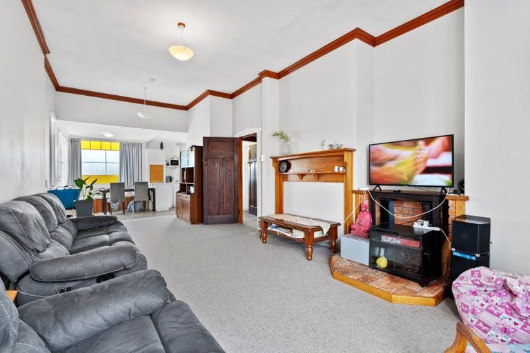 Photo of property in 14 Donald Street, Regent, Whangarei, 0112