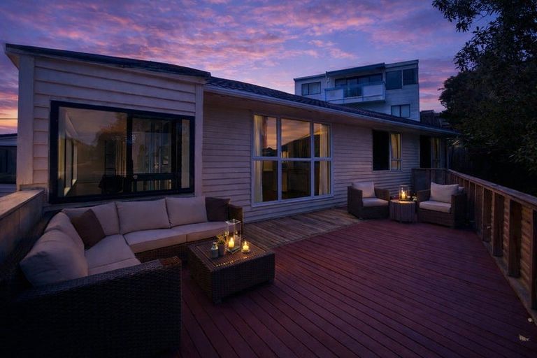 Photo of property in 6 Patiki Place, Titahi Bay, Porirua, 5022