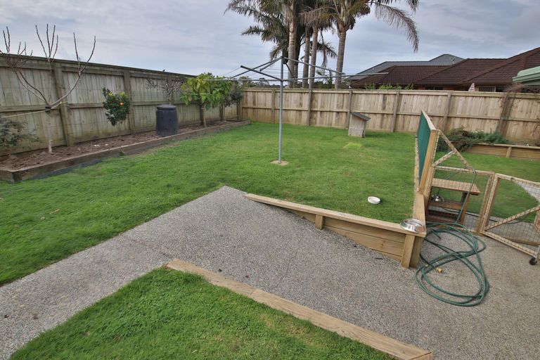 Photo of property in 2 Halyard Loop, Haruru, 0204