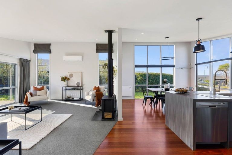 Photo of property in 16 Red Setter Grove, Nukuhau, Taupo, 3330