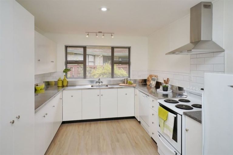 Photo of property in 2 Matai Place, Oxford, 7430