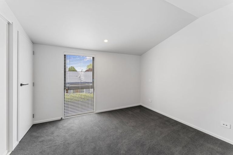 Photo of property in 2/40 Shirley Road, Shirley, Christchurch, 8013