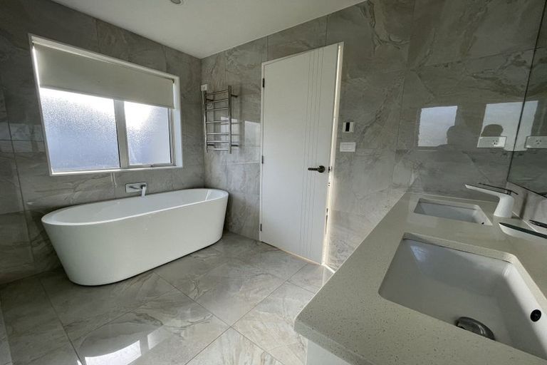 Photo of property in 67 Golden Morning Drive, Albany Heights, Auckland, 0632