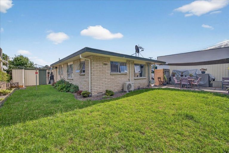 Photo of property in 11b Crombie Street, Bellevue, Tauranga, 3110