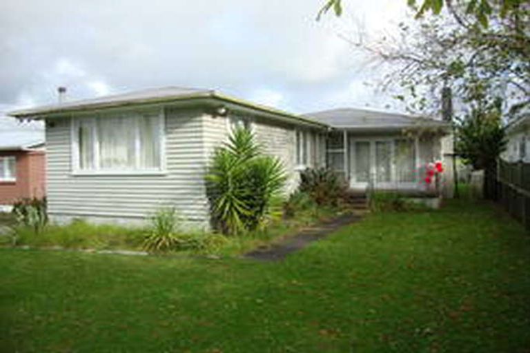 Photo of property in 339 Main Road, Huapai, Kumeu, 0810