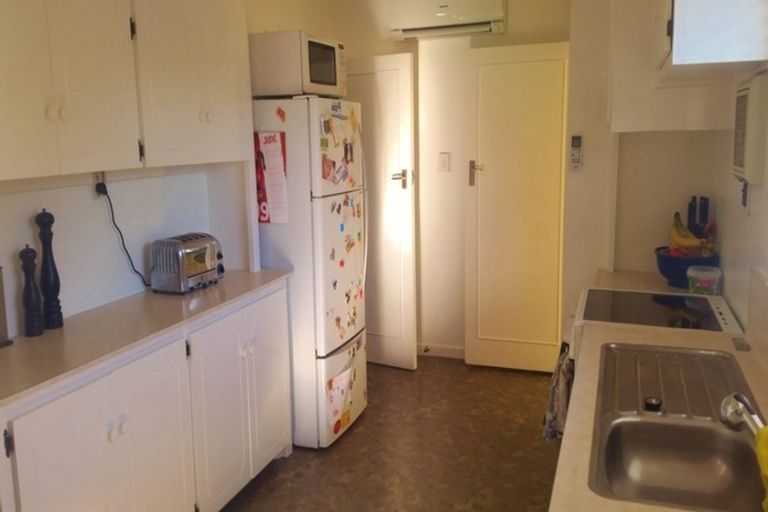 Photo of property in 43 Charlcott Street, Burnside, Christchurch, 8053