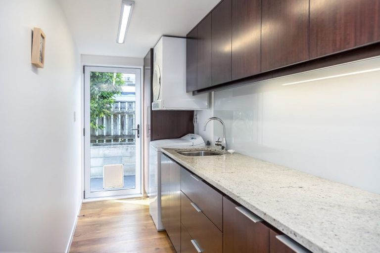 Photo of property in 56b Mcmaster Street, Greytown, 5712