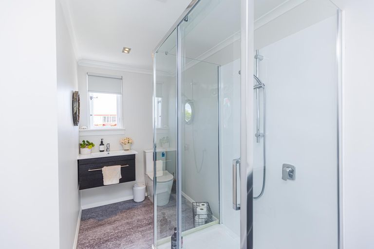 Photo of property in 2c Saint Leonard Street, Saint Johns Hill, Whanganui, 4501