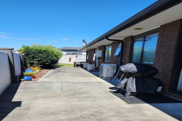 Photo of property in 1 Christobel Circle, Huntington, Hamilton, 3210