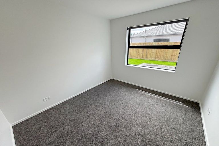 Photo of property in 17 John Gibb Street, Belfast, Christchurch, 8051