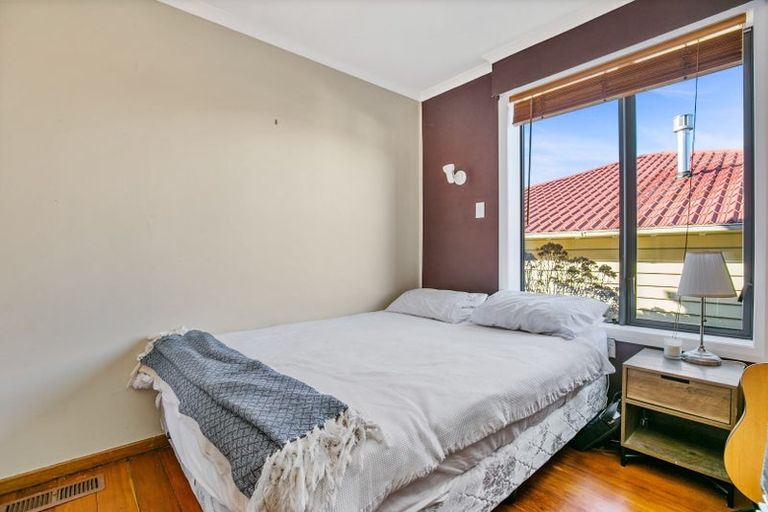 Photo of property in 99 Cashmere Avenue, Khandallah, Wellington, 6035