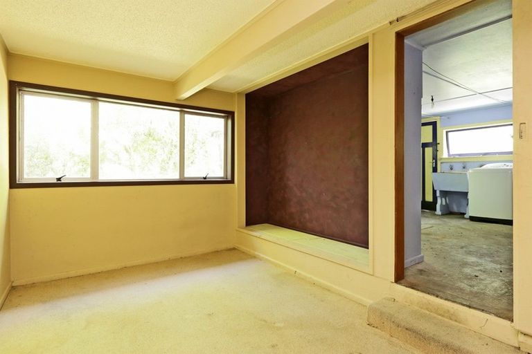 Photo of property in 2 Convent Road, Bluff Hill, Napier, 4110