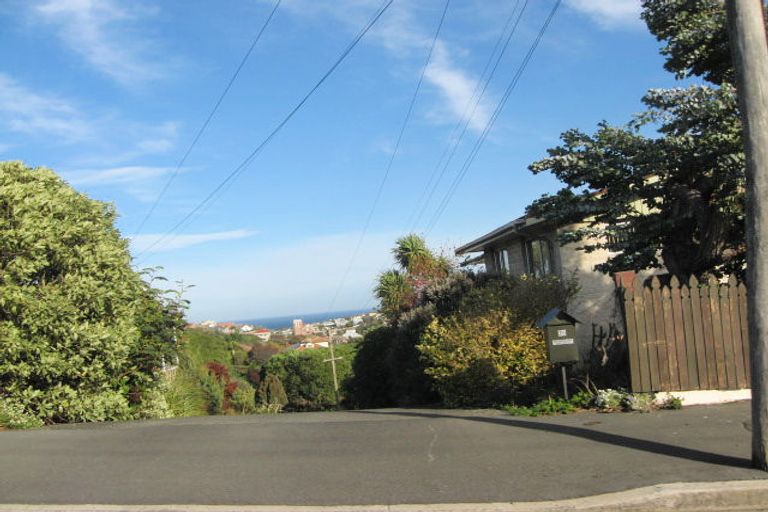 Photo of property in 28 Kinvig Street, Andersons Bay, Dunedin, 9013