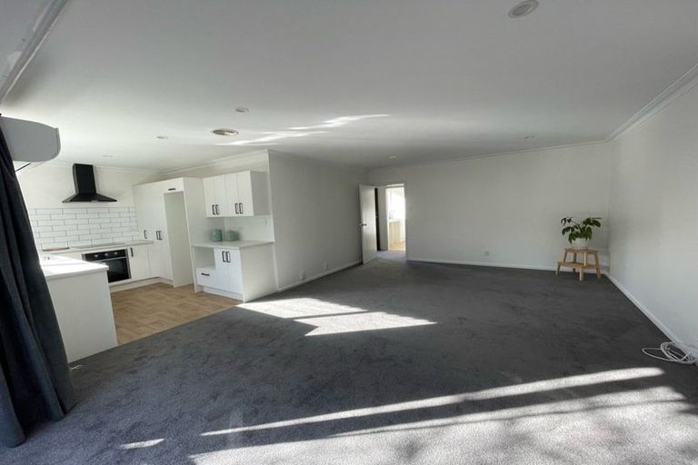 Photo of property in 1/427 Avonhead Road, Avonhead, Christchurch, 8042