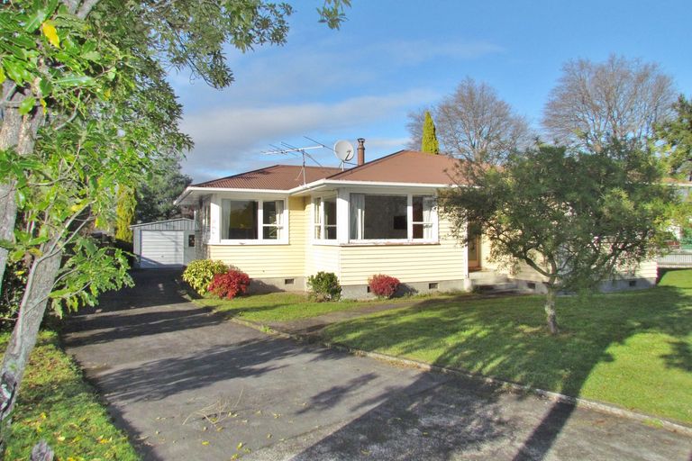 Photo of property in 11 Daniell Street, Solway, Masterton, 5810