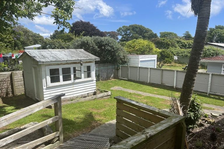 Photo of property in 38 Horopito Road, Waikanae, 5036