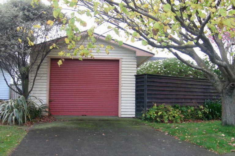 Photo of property in 151 Riverside Drive, Waiwhetu, Lower Hutt, 5010