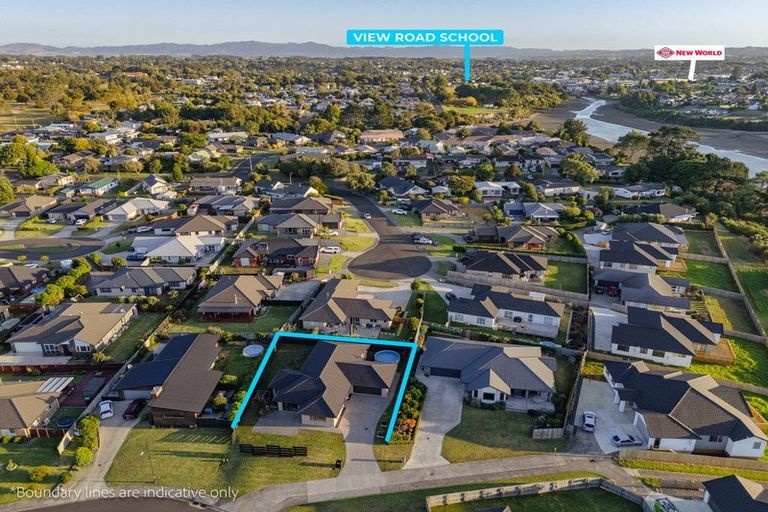 Photo of property in 50 Harbour Crest Drive, Waiuku, 2123