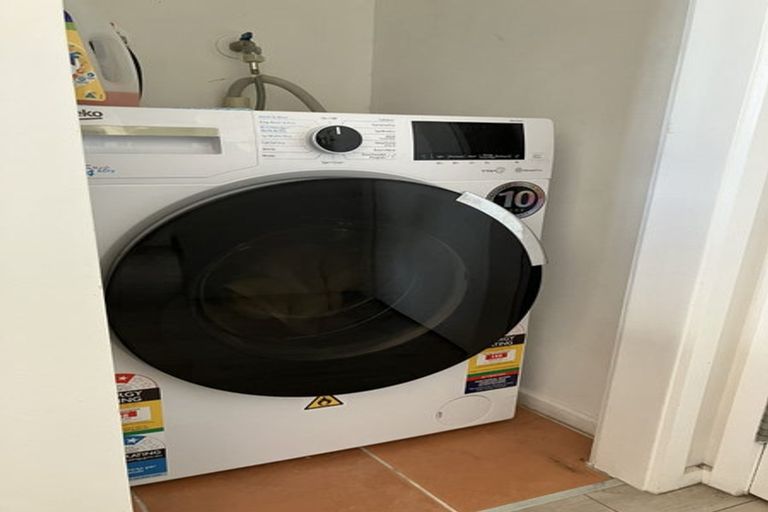 Photo of property in The Rennaissance, 13h/18 Ronwood Avenue, Manukau, Auckland, 2104