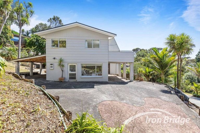 Photo of property in 97b Hinemoa Street, Birkenhead, Auckland, 0626