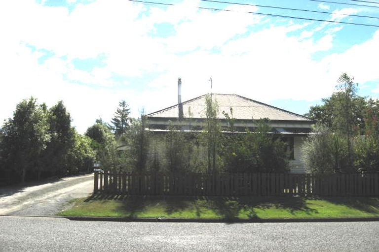 Photo of property in 19 North Terrace Road, Geraldine, 7930