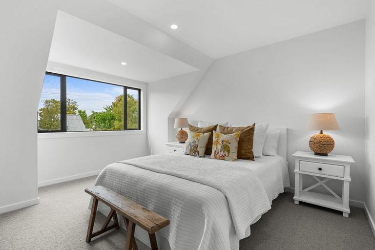 Photo of property in 11 Stratford Street, Merivale, Christchurch, 8014