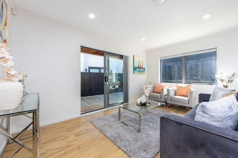 Photo of property in 20 Evergreen Parade, Rosehill, Papakura, 2113