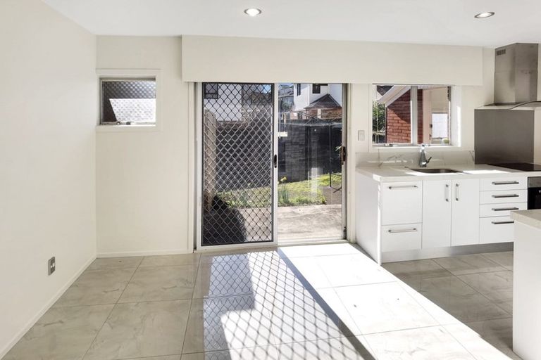 Photo of property in 2a Gardner Road, Epsom, Auckland, 1023