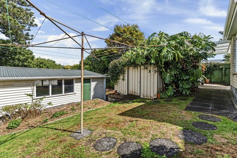 Photo of property in 6 Henui Street, Strandon, New Plymouth, 4312