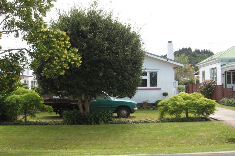 Photo of property in 14 Domett Street, Whataupoko, Gisborne, 4010