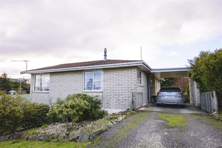 Photo of property in 39 Lowestoft Street, Balclutha, 9230
