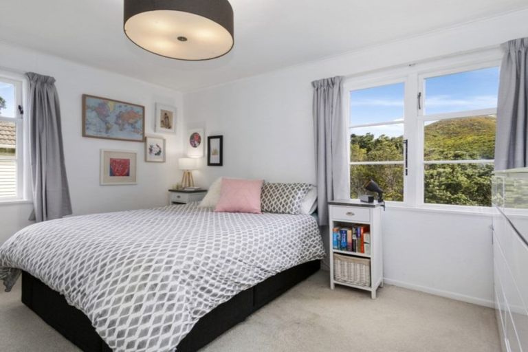 Photo of property in 18 Fox Street, Ngaio, Wellington, 6035