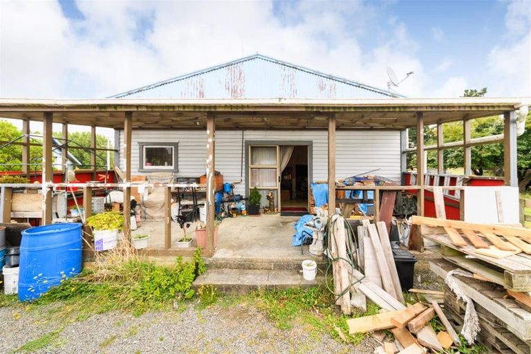 Photo of property in 282 Makirikiri Road, Crofton, Marton, 4787