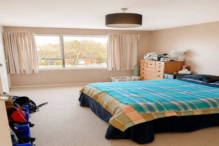 Photo of property in 6 Wadeley Road, Ilam, Christchurch, 8041
