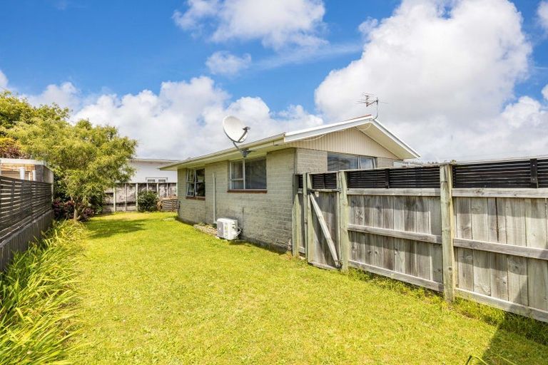 Photo of property in 3/147 Carrington Street, Lower Vogeltown, New Plymouth, 4310