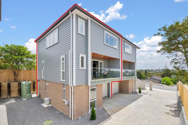 Photo of property in 25b Pupuke Road, Birkenhead, Auckland, 0627